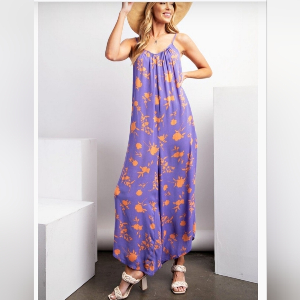 NWT! Easel Romper Large